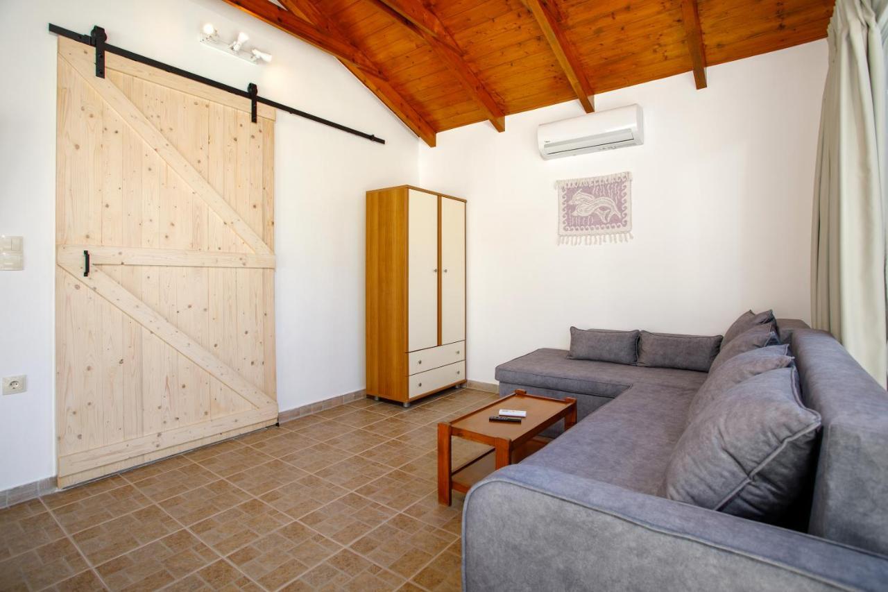 Icabaru Zante Holiday House Agrilia エクステリア 写真